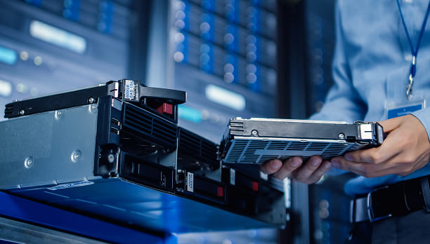 セキュリティと実用性を両立した AI環境構築